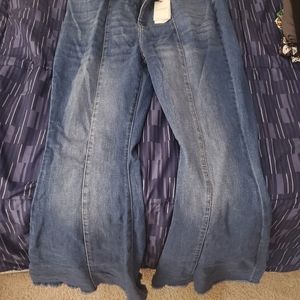 Judy blue bell bottom jeans. Brand new